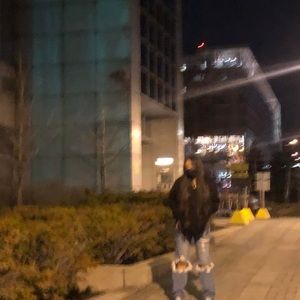 Meet your Posher, Isis